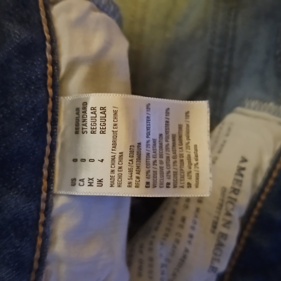 American Eagle skinny jeans size 0 (2 pair) light and dark wash - Picture 7 of 9